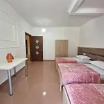Alma-house At Pine *