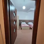 Apartamento Alma-house At Pine *