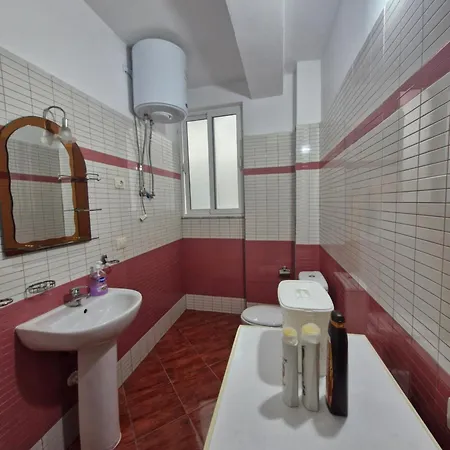 Apartment Alma-house At Pine Berat