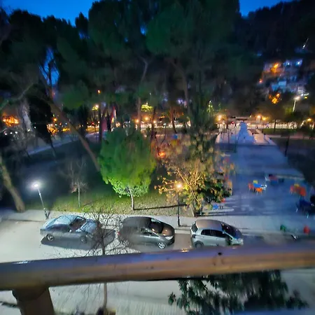 Alma-house At Pine * Berat