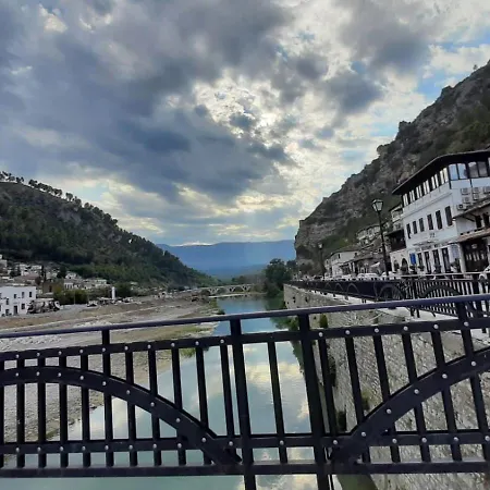 Appartement Alma-house At Pine *