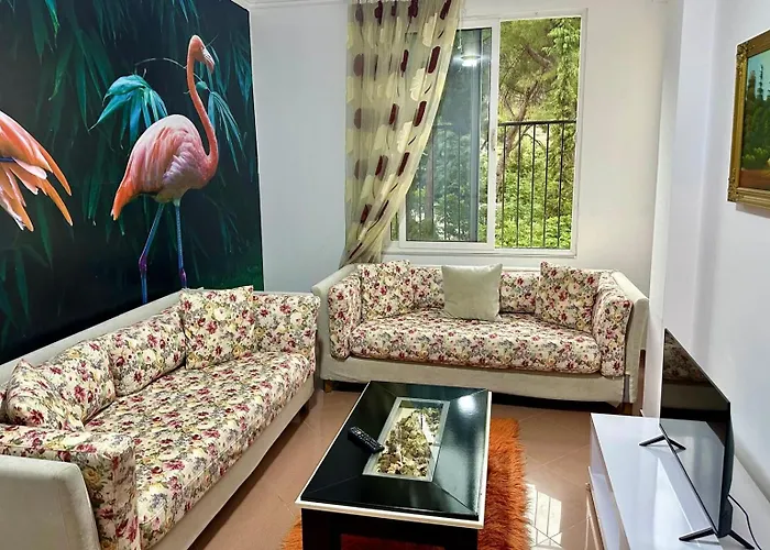 Alma-house At Pine Berat